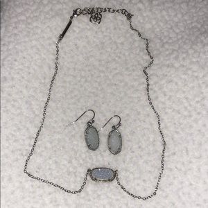 Kendra Scott Elisa necklace and matching earrings